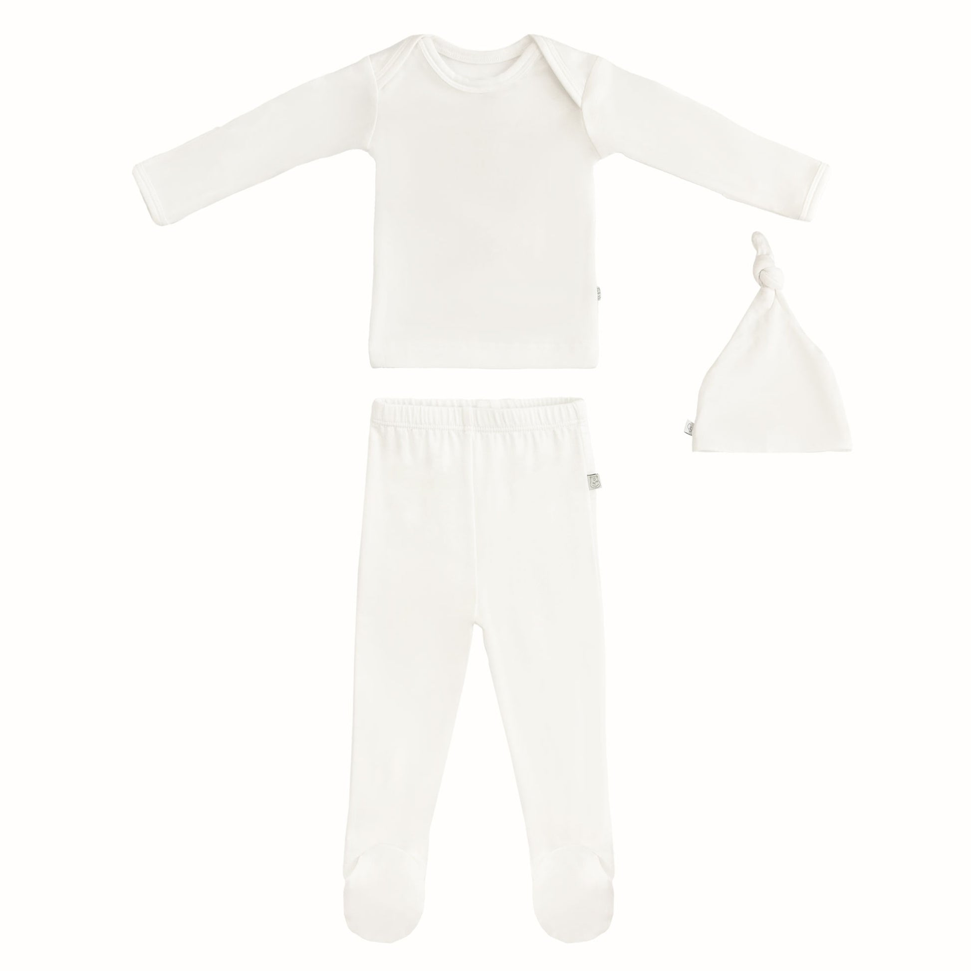 newborn coming home outfit in white fabric