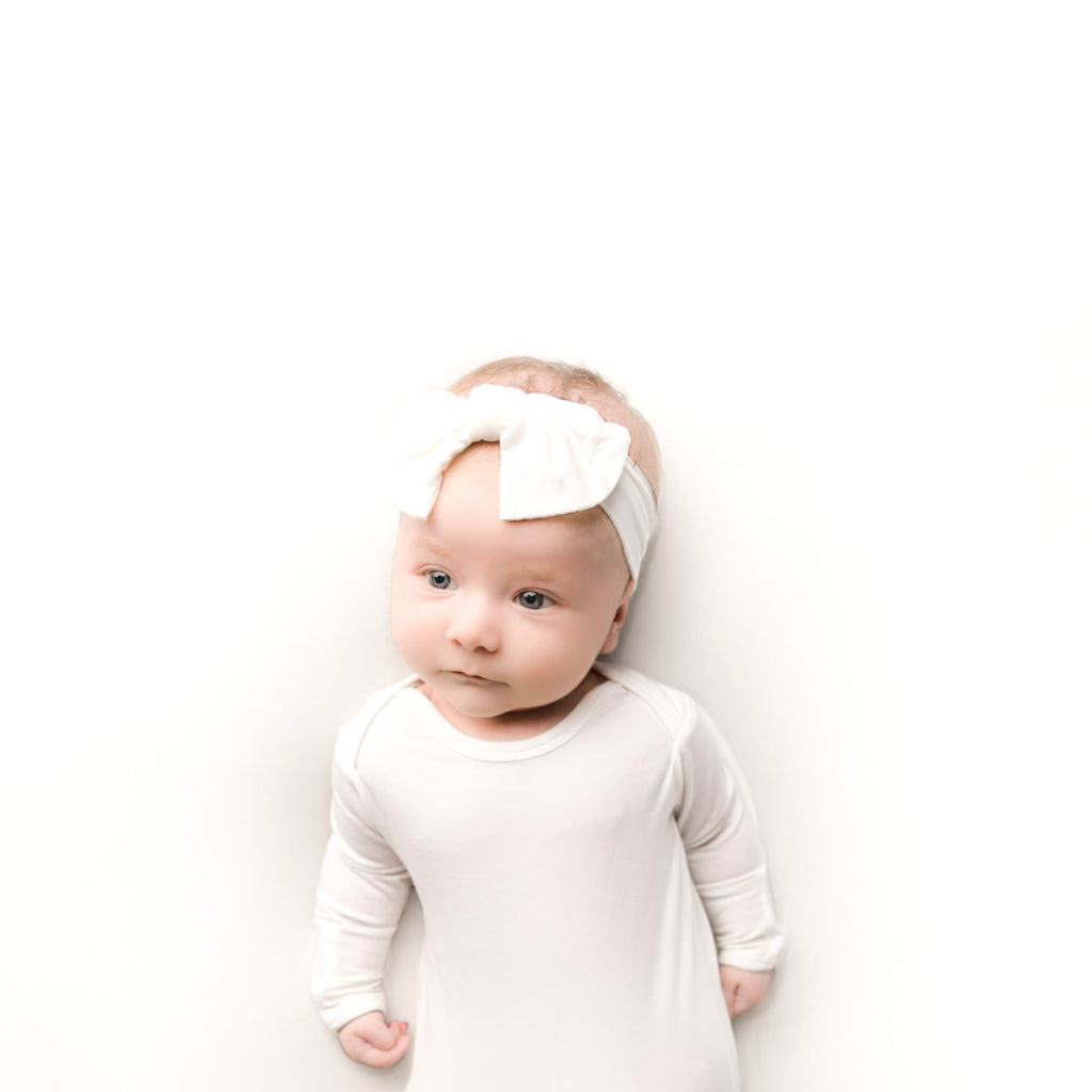 newborn coming home outfit in white fabric